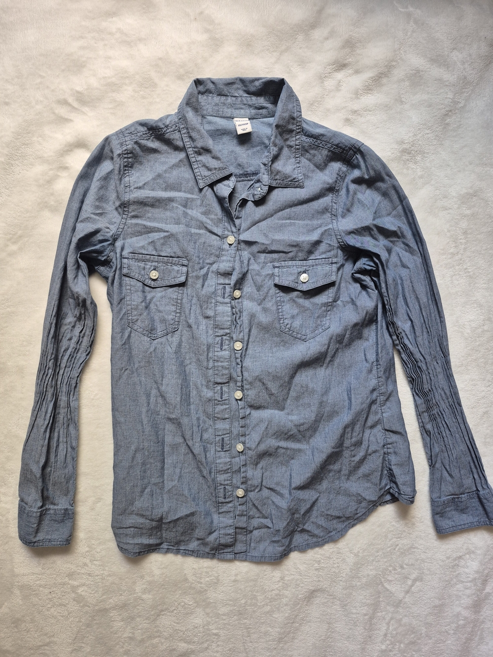 Old Navy Casual Blue Chambray Button-Up Shirt